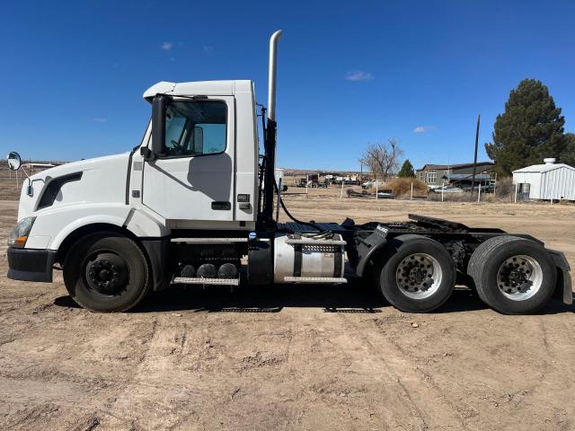 Obraz 2 z 2012 VOLVO VN VNL 2012 z VIN 4V4NC9EH4CN539734