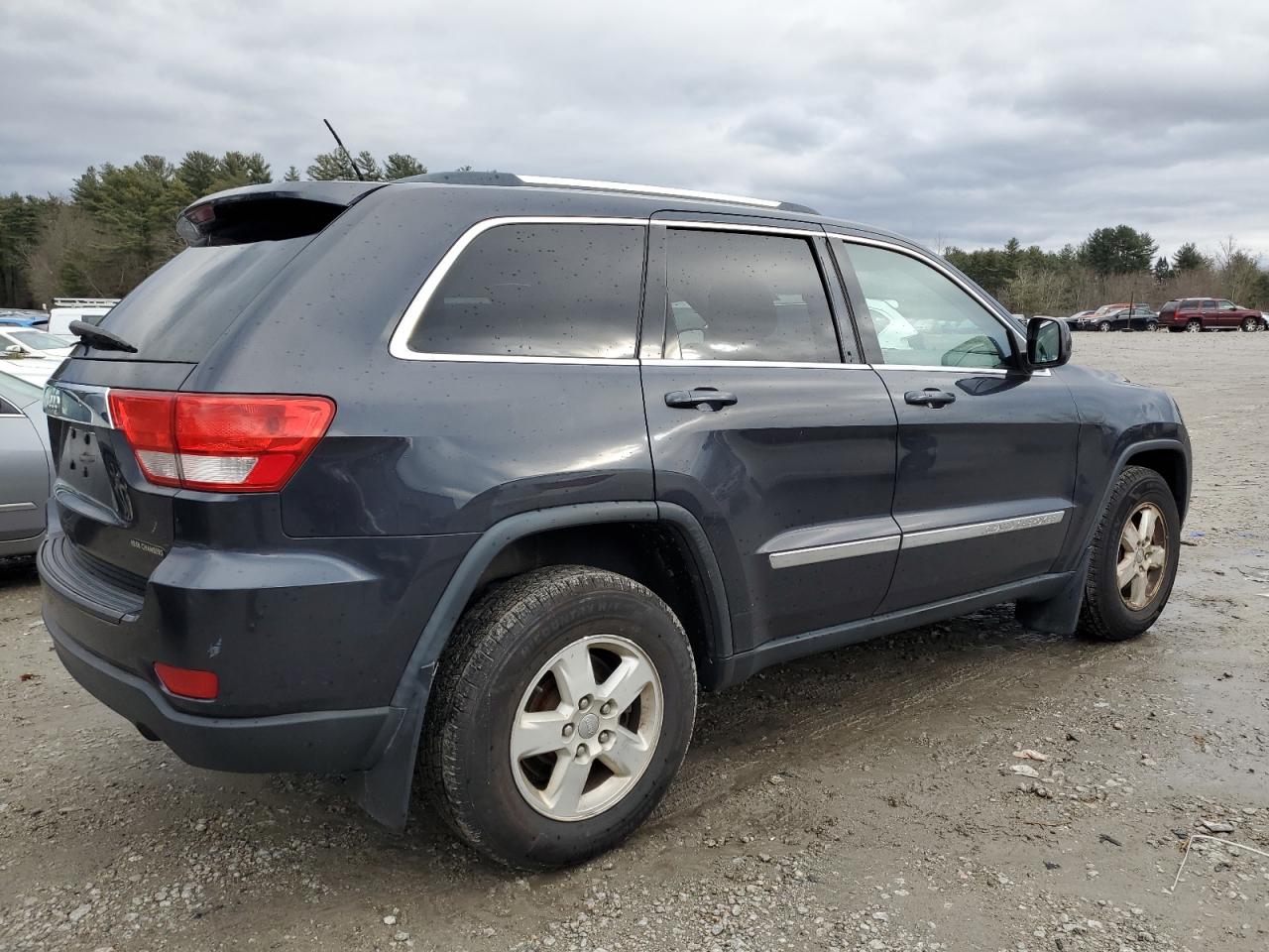 Obraz 3 z 2013 JEEP GRAND CHEROKEE LAREDO 2013 z VIN 1C4RJFAGXDC594801