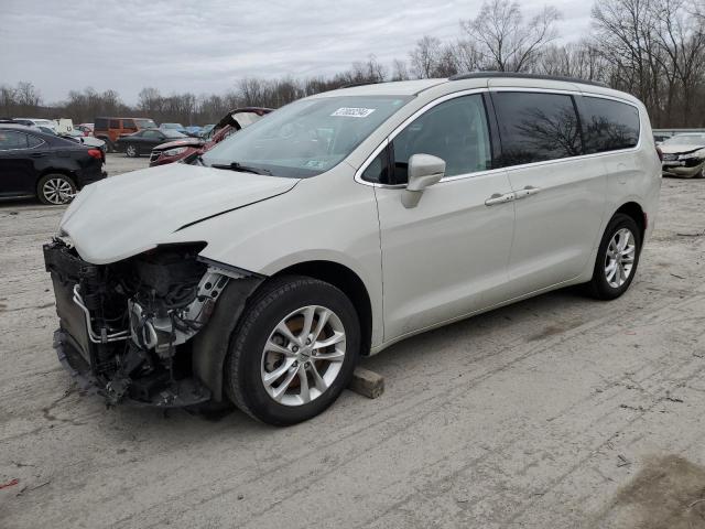 Image 1 of 2021 CHRYSLER PACIFICA TOURING 2021 with VIN 2C4RC3FG6MR511390