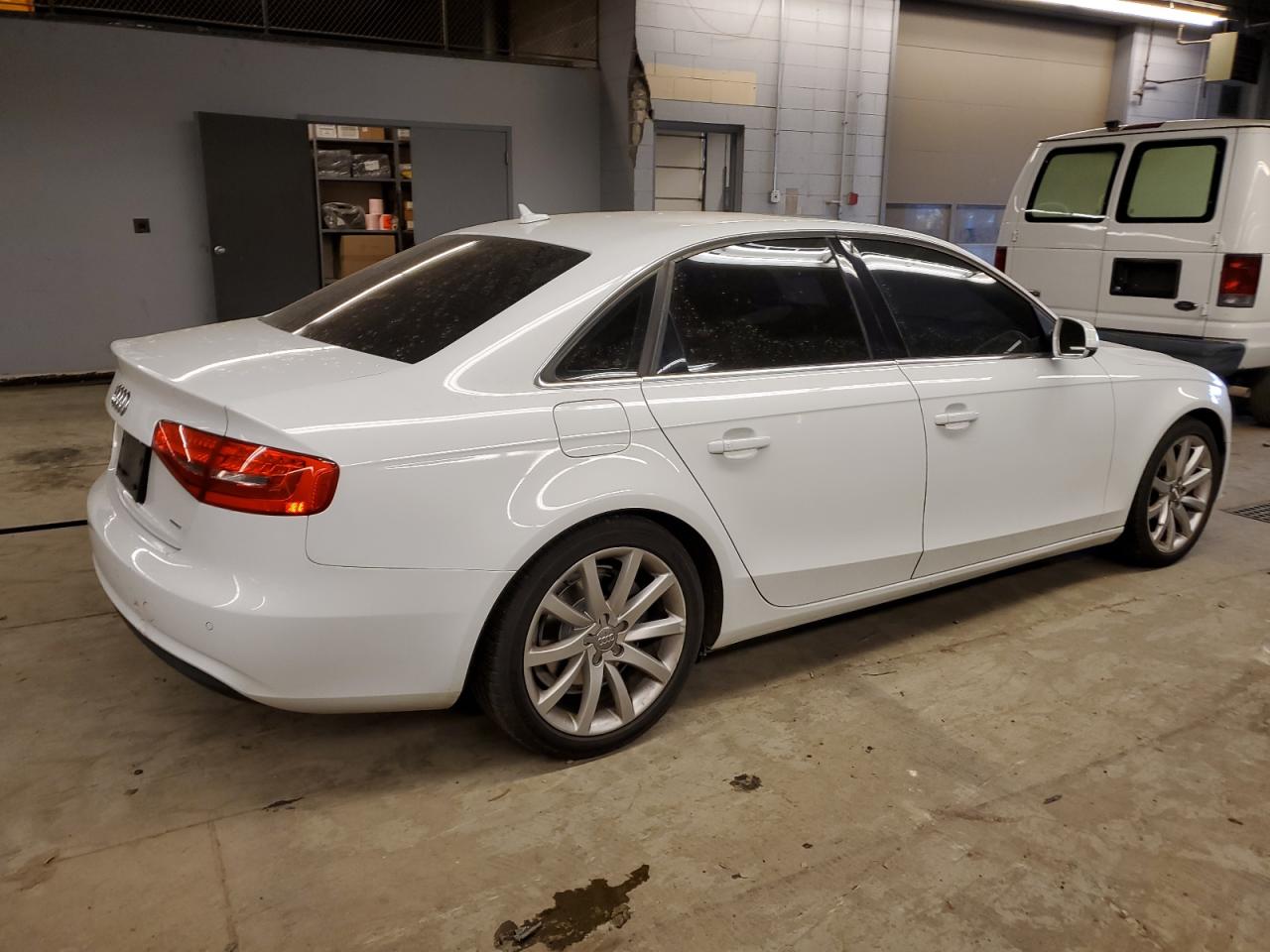 Изображение 3 2013 AUDI A4 PREMIUM PLUS 2013 с VIN WAUFFAFL3DN022869