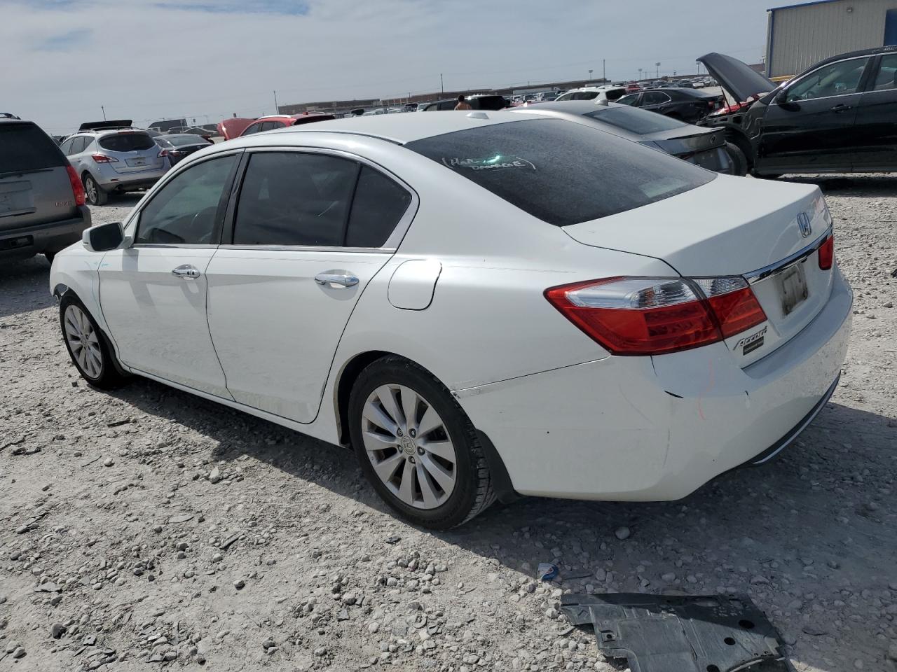 Image 2 of 2015 HONDA ACCORD EXL 2015 with VIN 1HGCR2F80FA058058