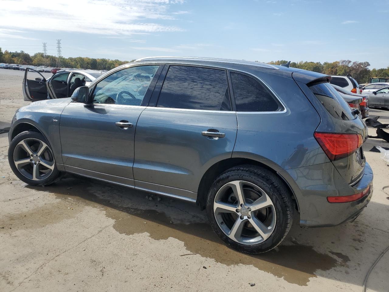 Изображение 2 2015 AUDI Q5 PREMIUM PLUS 2015 с VIN WA1DGAFP0FA042379