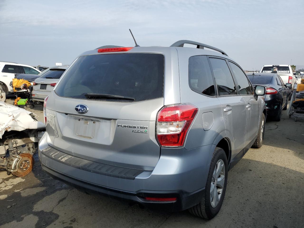 Obraz 3 z 2015 SUBARU FORESTER 2.5I PREMIUM 2015 z VIN JF2SJADC5FH560026