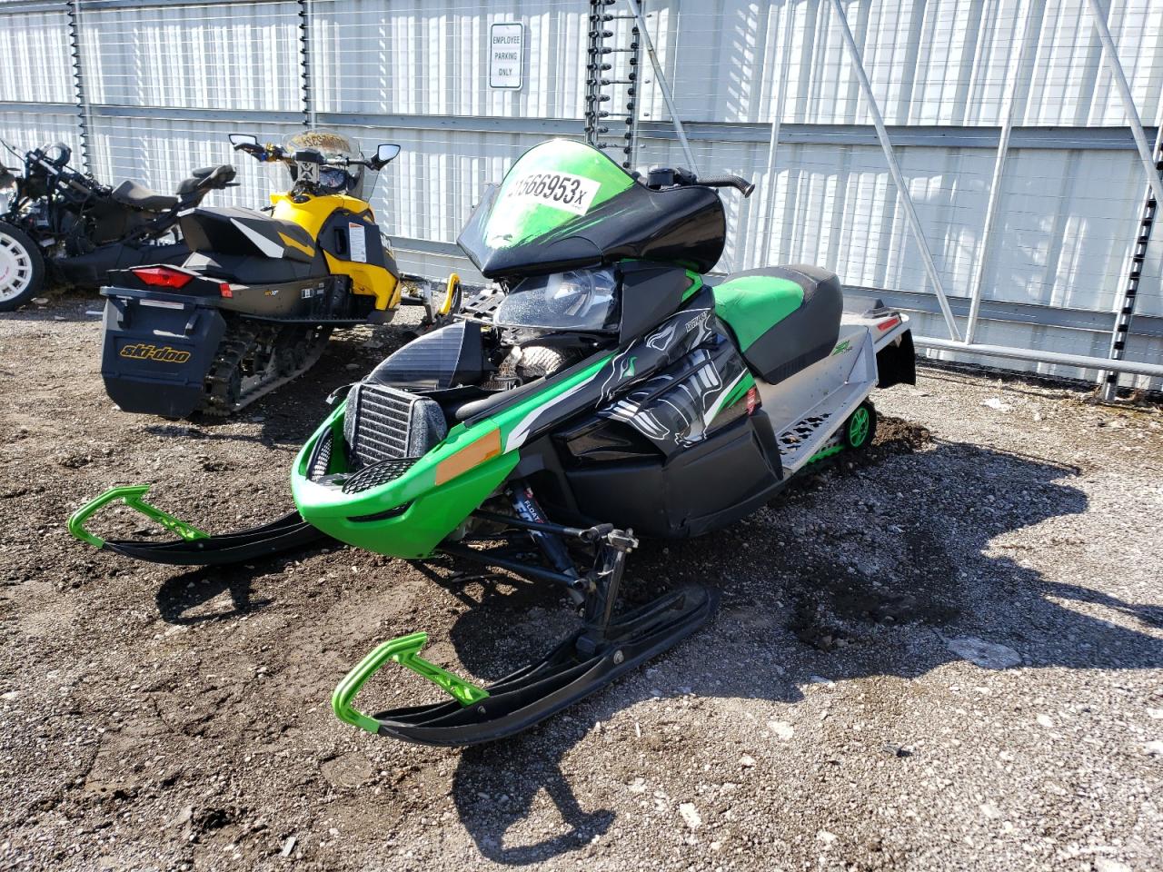 Изображение 2 2011 ARCTIC CAT CAT 2011 с VIN 4UF11SNW1BT110303