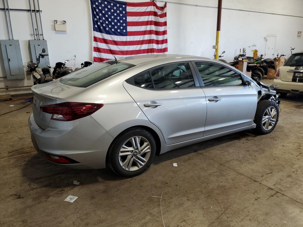 Obraz 3 z 2020 HYUNDAI ELANTRA SEL 2020 z VIN 5NPD84LF5LH616723