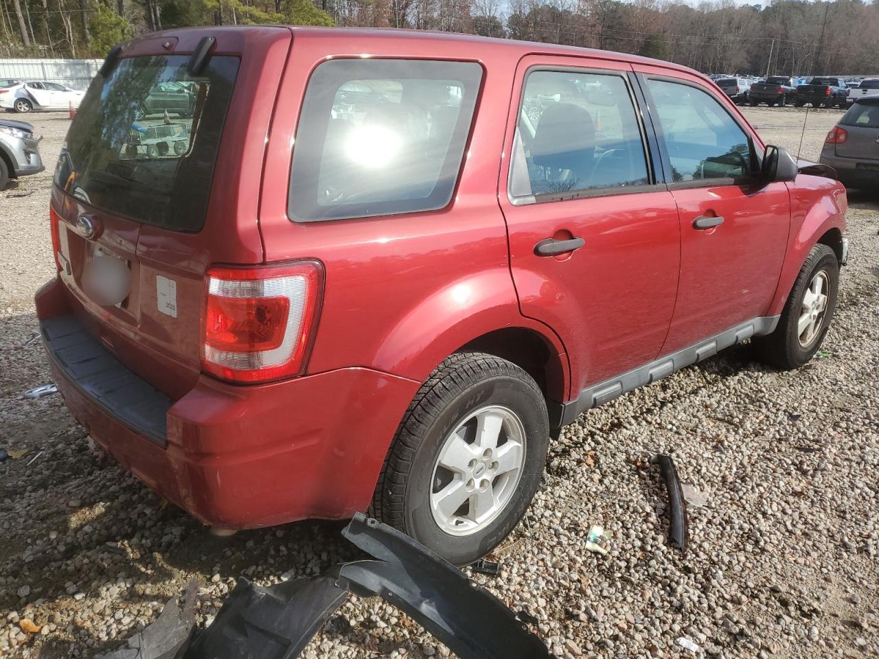 Obraz 3 z 2012 FORD ESCAPE XLS 2012 z VIN 1FMCU0C74CKB13562