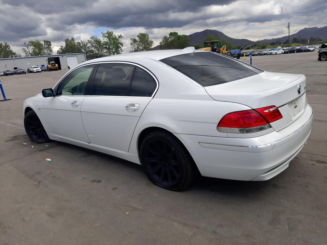 Image 2 of 2006 BMW 750 LI 2006 with VIN WBAHN83596DT63289