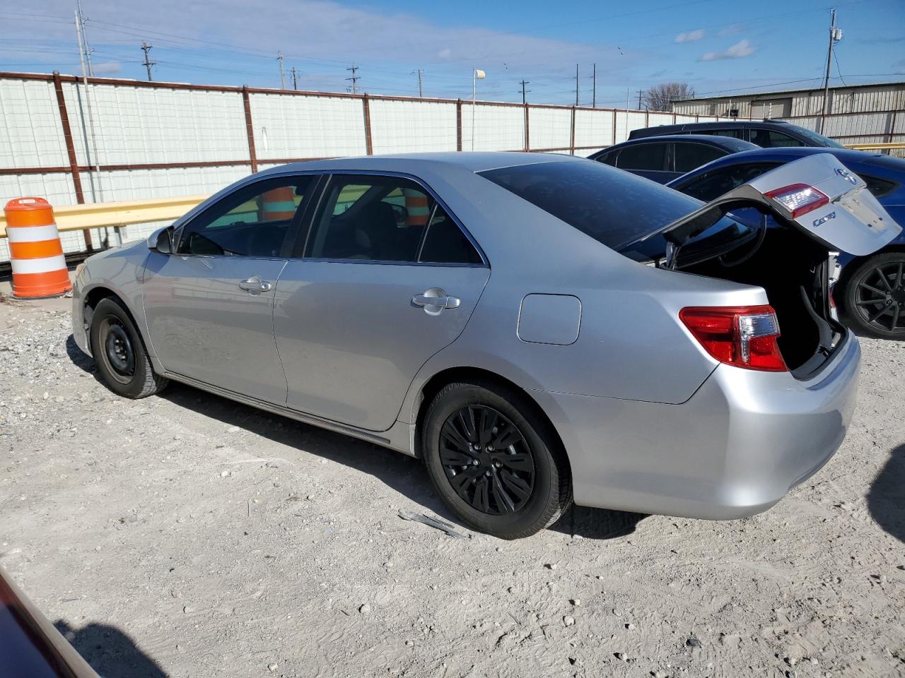 Изображение 2 2014 TOYOTA CAMRY L 2014 с VIN 4T4BF1FKXER425619