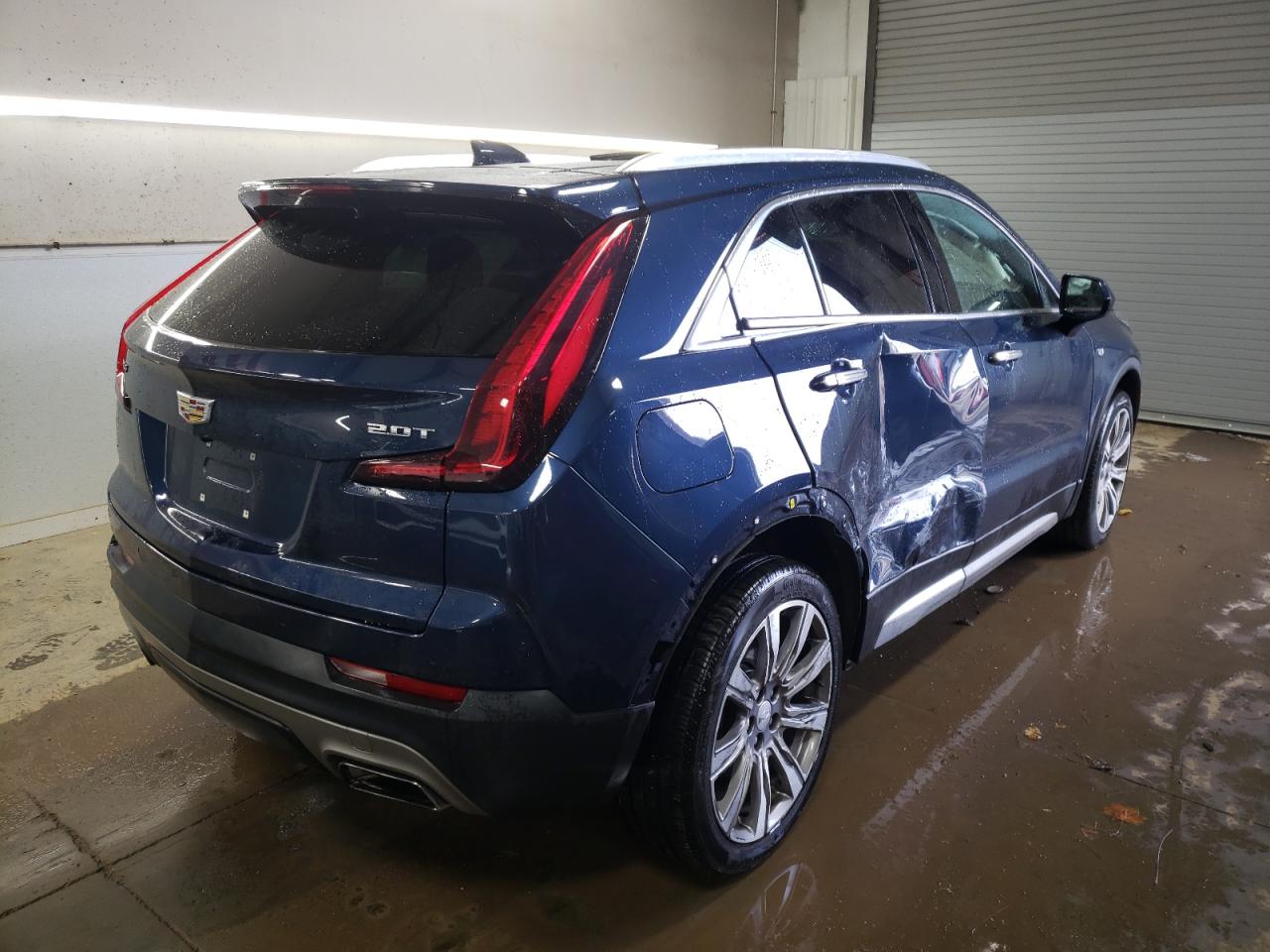 Obraz 3 z 2019 CADILLAC XT4 PREMIUM LUXURY 2019 z VIN 1GYFZCR48KF138824