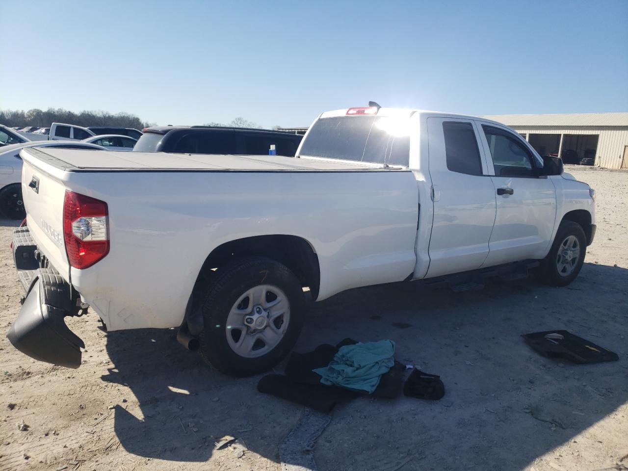Image 3 of 2021 TOYOTA TUNDRA DOUBLE CAB SR/SR5 2021 with VIN 5TFTY5F11MX012187