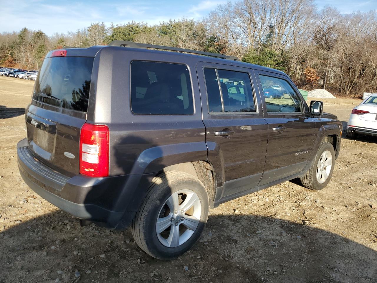 Изображение 3 2015 JEEP PATRIOT LATITUDE 2015 с VIN 1C4NJRFB4FD356873