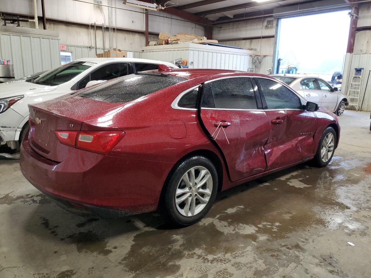Obraz 3 z 2018 CHEVROLET MALIBU LT 2018 z VIN 1G1ZD5STXJF191577