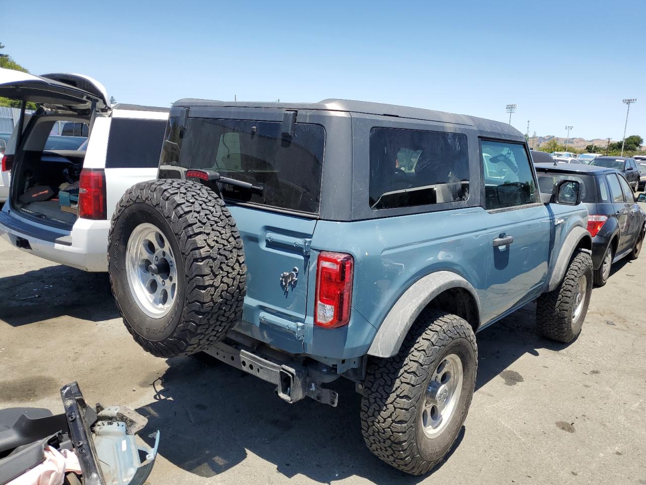 Obraz 3 z Ford Bronco Base 2022 z VIN 1FMDE5AH6NLB09357