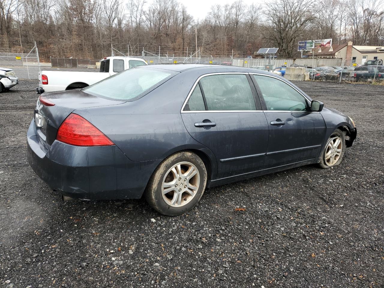 Image 3 of 2006 HONDA ACCORD SE 2006 with VIN 1HGCM56316A151580