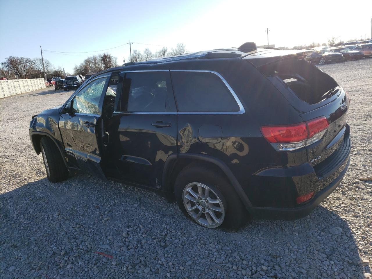 Obraz 2 z 2018 JEEP GRAND CHEROKEE LAREDO 2018 z VIN 1C4RJFAG8JC376917