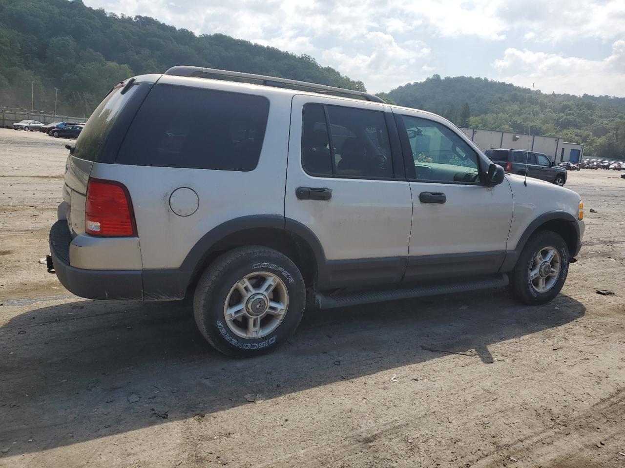 Image 3 of 2003 FORD EXPLORER XLT 2003 with VIN 1FMZU73K43ZB48343