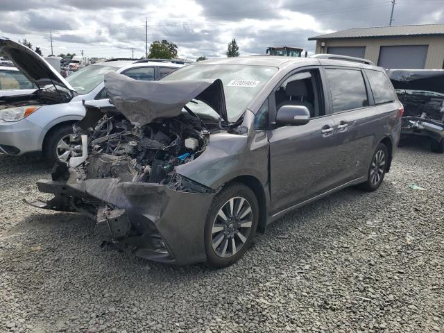 2019 TOYOTA SIENNA XLE 2019 image