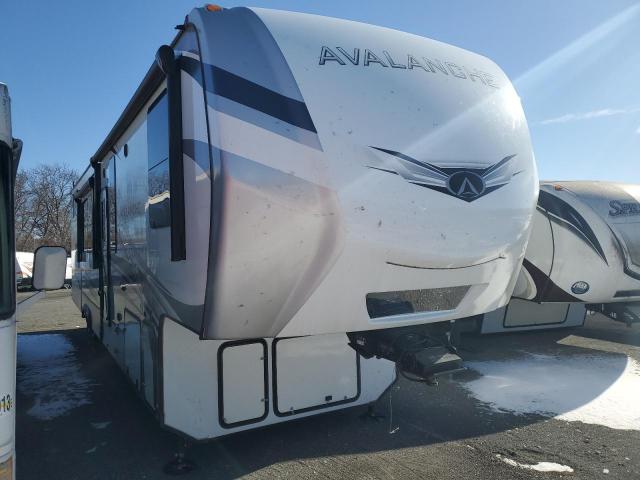 Obraz 1 z 2022 KUTB TRAILER 2022 z VIN 4YDFAVV21NE760623