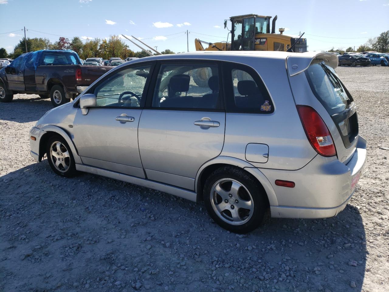 Image 2 of 2004 SUZUKI AERIO SX 2004 with VIN JS2RC61H445252239