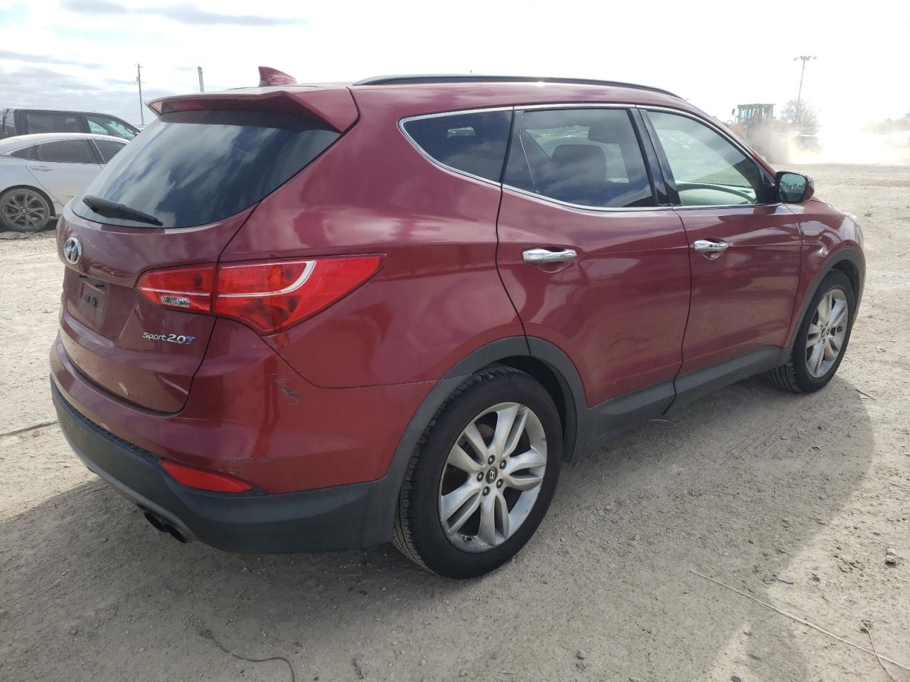 Image 3 of 2013 HYUNDAI SANTA FE SPORT 2013 with VIN 5XYZU3LA6DG021033