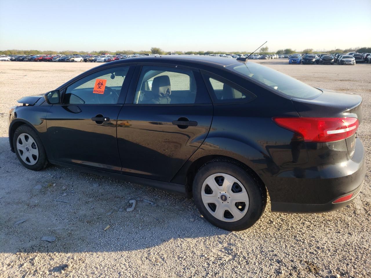 Image 2 of 2018 FORD FOCUS S 2018 with VIN 1FADP3E20JL239594