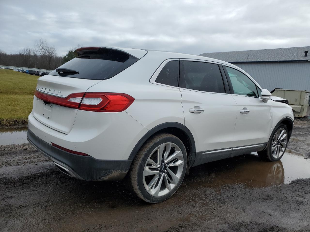 Obraz 3 z 2017 LINCOLN MKX RESERVE 2017 z VIN 2LMPJ6LR3HBL52606