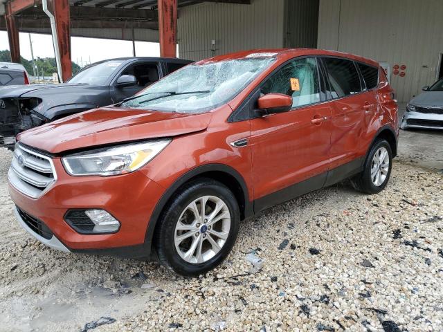 Obraz 1 z 2019 FORD ESCAPE SE 2019 z VIN 1FMCU9GD7KUB56090