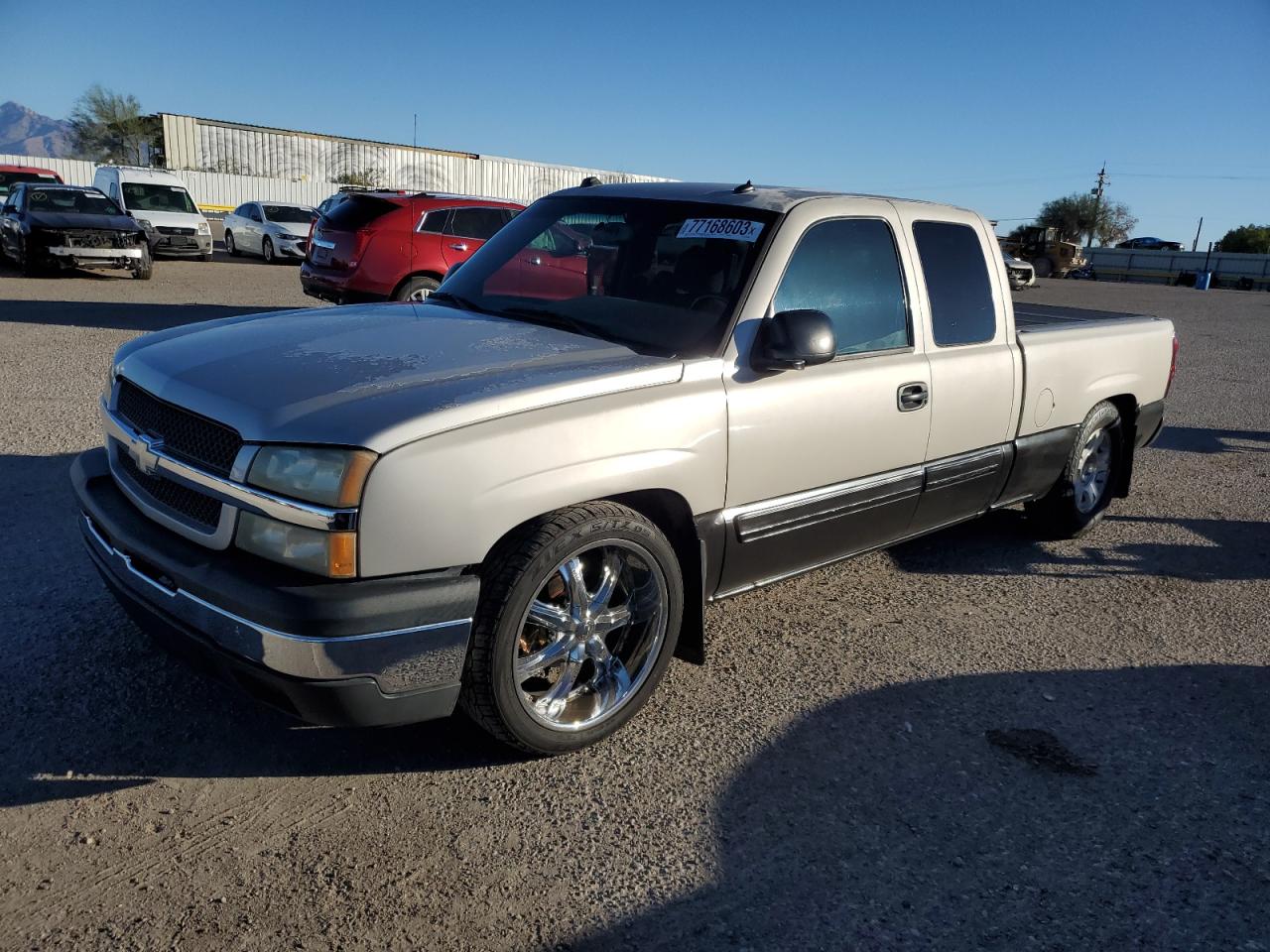 Image 1 of 2004 CHEVROLET SILVERADO C1500 2004 with VIN 1GCEC19T54Z342786