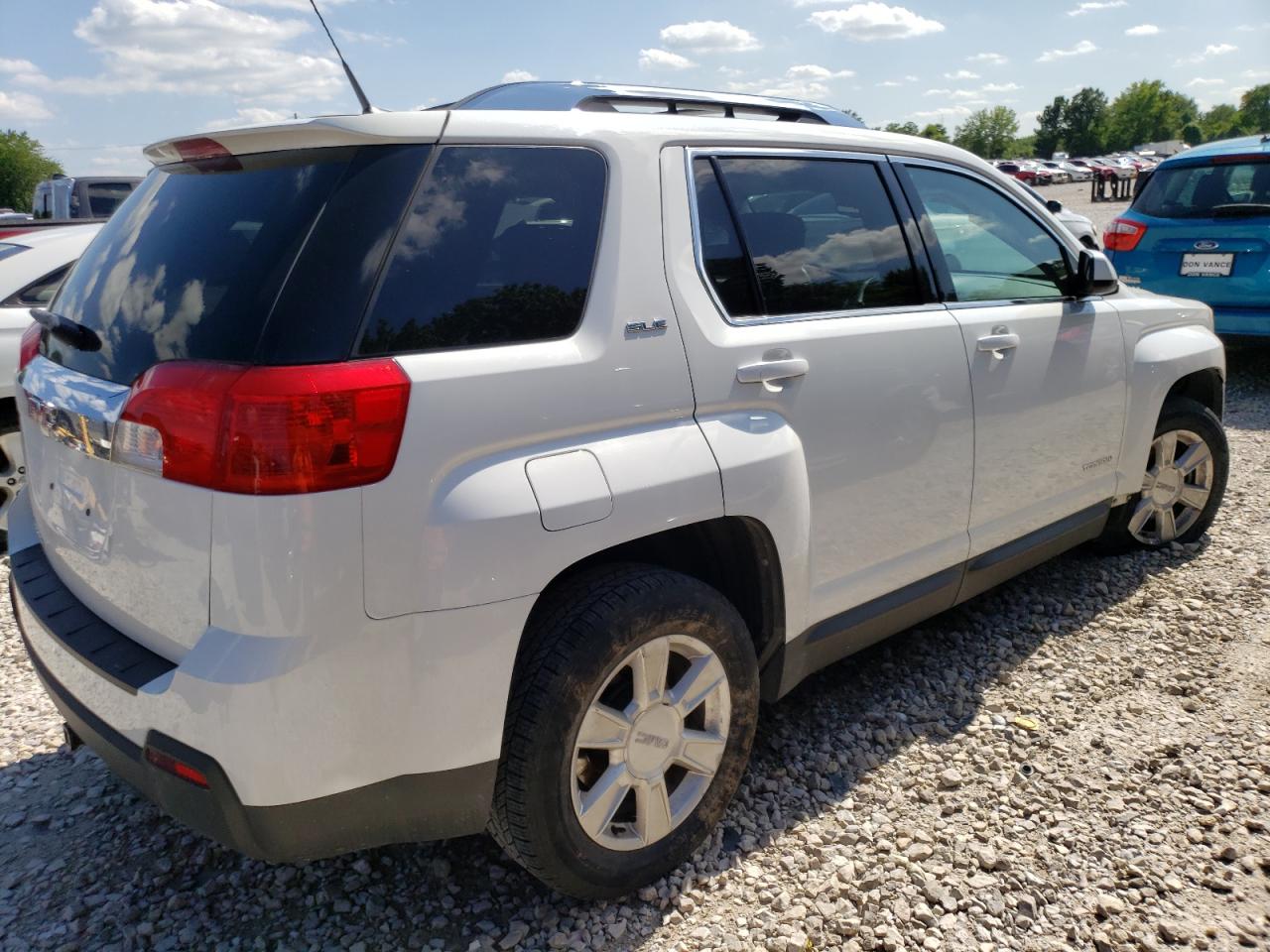 Image 3 of 2011 GMC TERRAIN SLE 2011 with VIN 2CTALMECXB6433393