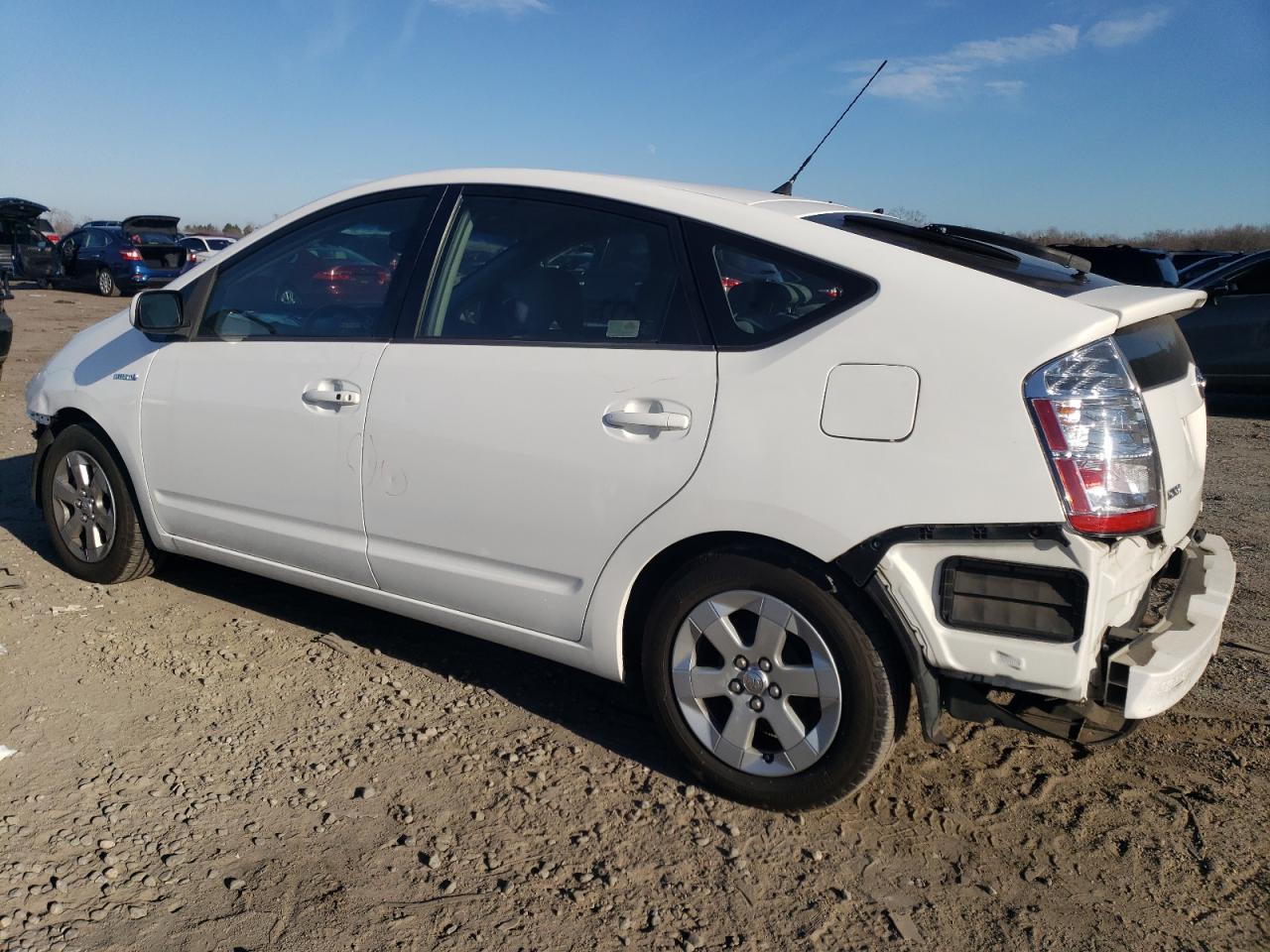 Изображение 2 2007 TOYOTA PRIUS  2007 с VIN JTDKB20U977681858