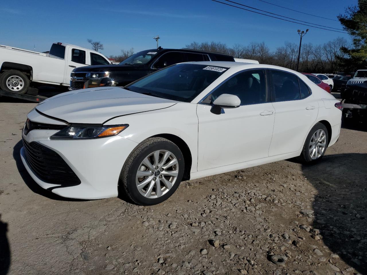 Image 1 of 2018 TOYOTA CAMRY L 2018 with VIN 4T1B11HKXJU647819