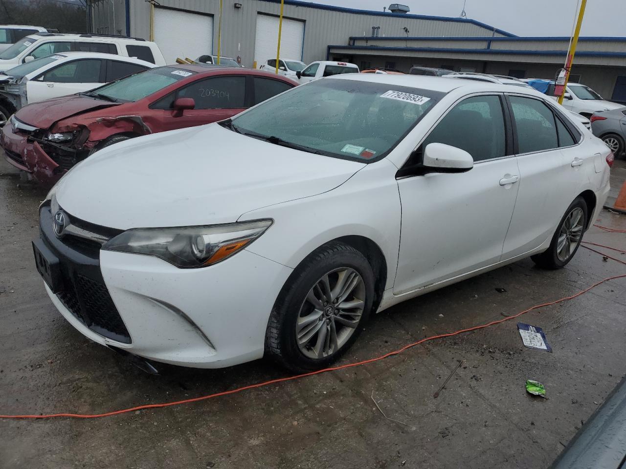 Image 1 of 2015 TOYOTA CAMRY LE 2015 with VIN 4T1BF1FK7FU926110