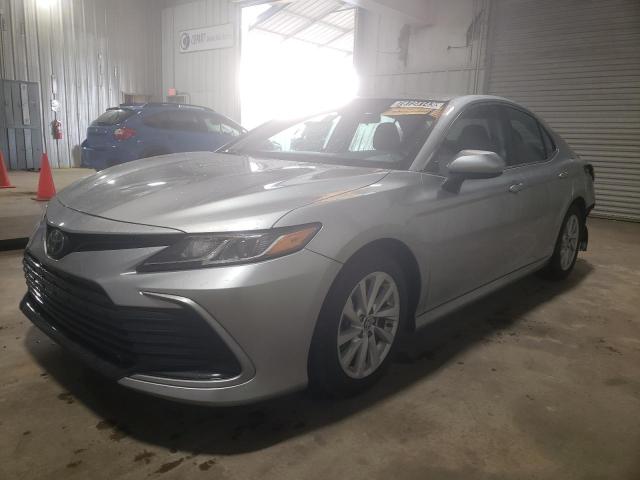 Obraz 1 z 2022 TOYOTA CAMRY LE 2022 z VIN 4T1C11AK3NU008086