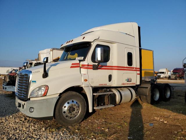 Image 2 of 2017 FREIGHTLINER CASCADIA 125  2017 with VIN 3AKJGLDV6HSJD8216