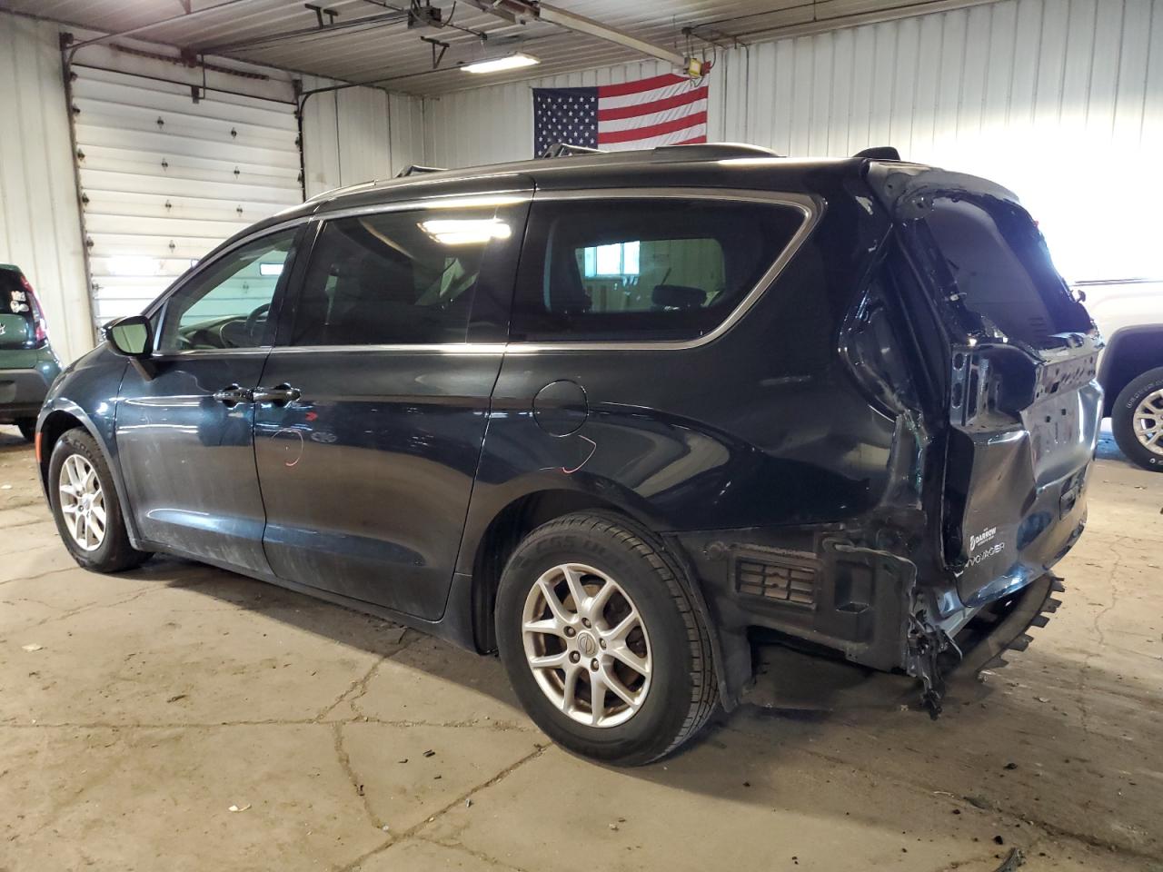 Изображение 2 2020 CHRYSLER VOYAGER LXI 2020 с VIN 2C4RC1DGXLR172395