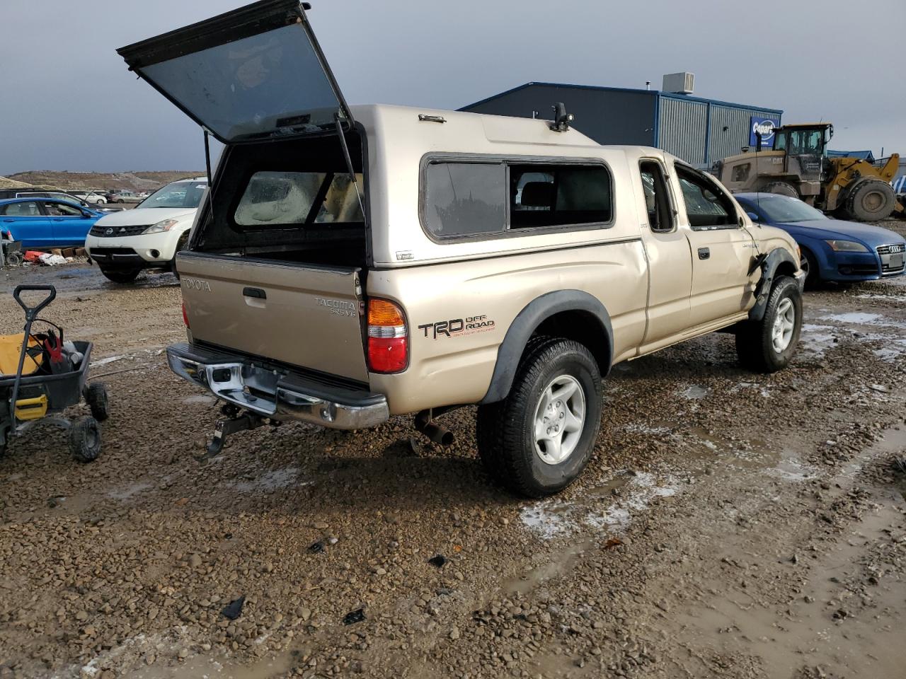 Image 3 of 2002 TOYOTA TACOMA XTRACAB 2002 with VIN 5TEWN72N32Z017536
