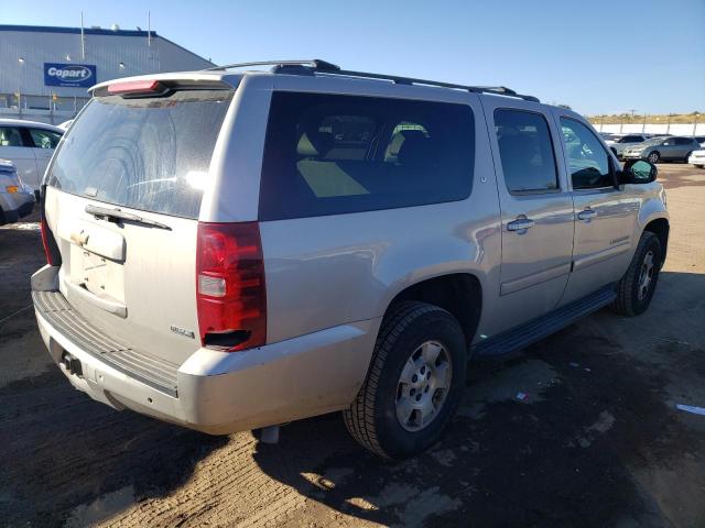 Image 3 of 2007 CHEVROLET SUBURBAN C1500 2007 with VIN 1GNFC16087J407316