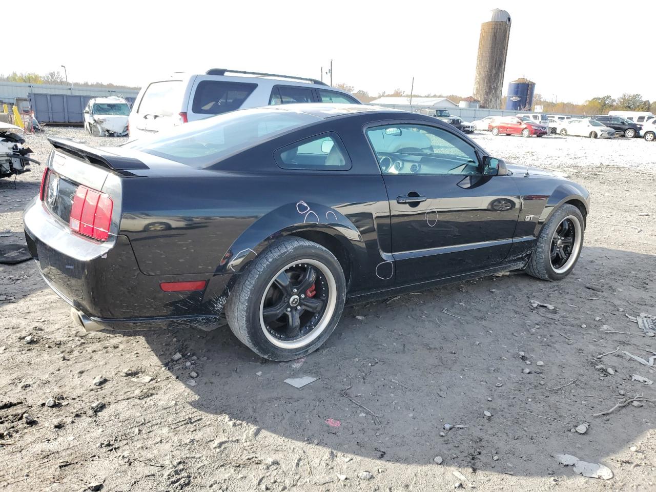 Изображение 3 2005 FORD MUSTANG GT 2005 с VIN 1ZVFT82H555146615