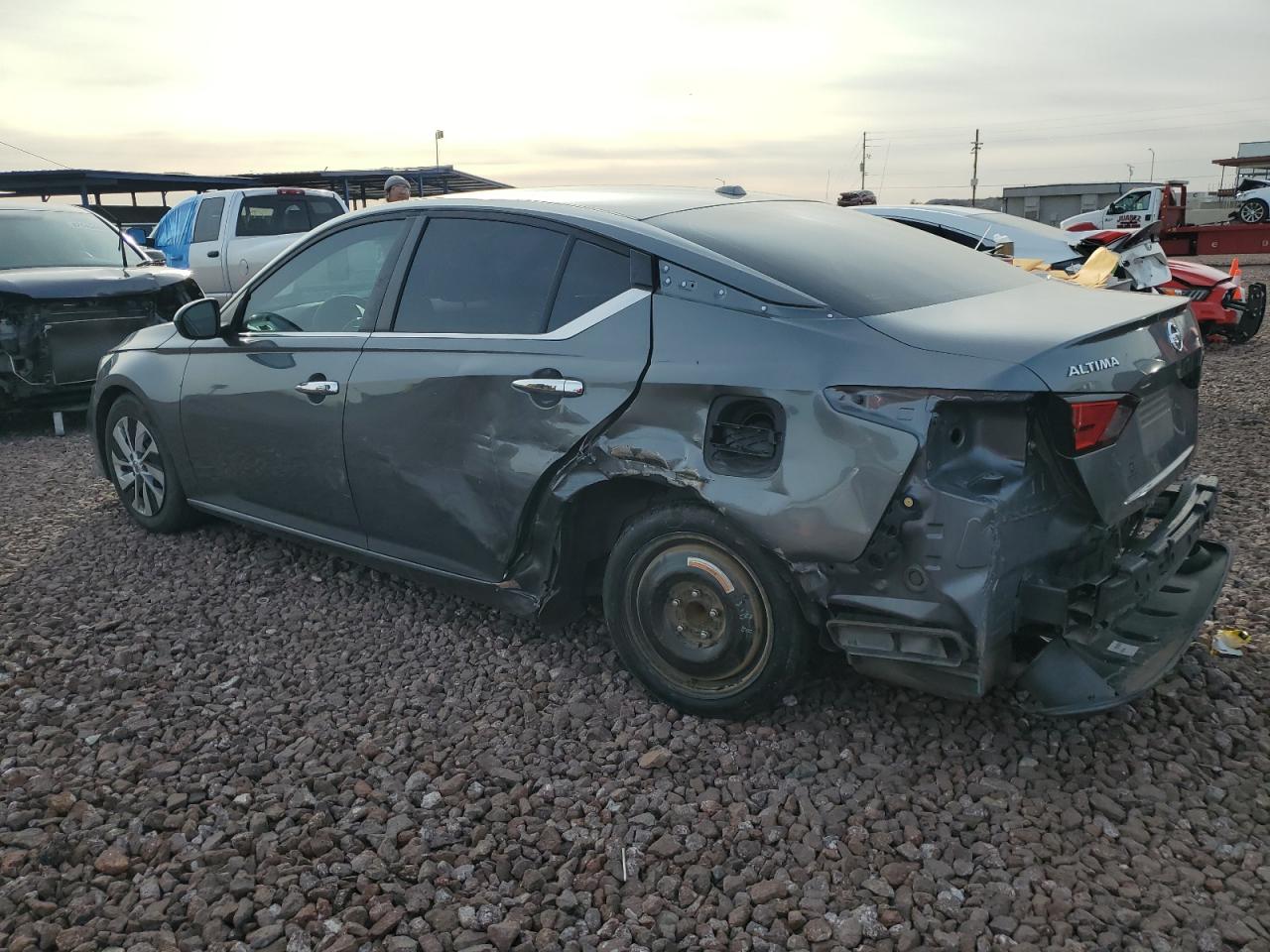 Obraz 2 z 2020 NISSAN ALTIMA S 2020 z VIN 1N4BL4BV4LC236417