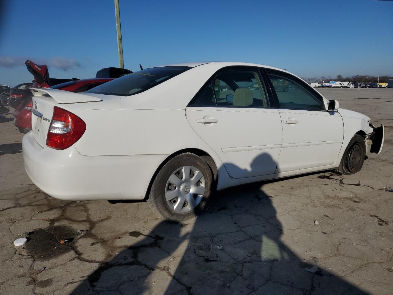 Изображение 3 2003 TOYOTA CAMRY LE 2003 с VIN 4T1BE32K63U221363