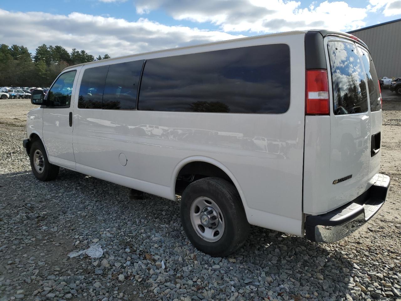 Image 2 of 2020 CHEVROLET EXPRESS G3500 LT 2020 with VIN 1GAZGPFG7L1237687