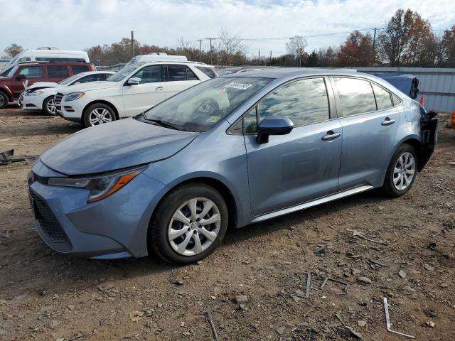Image 1 of 2020 TOYOTA COROLLA LE 2020 with VIN JTDEPRAE5LJ051802