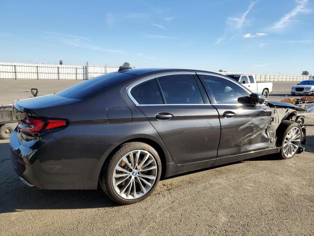Изображение 3 2022 BMW 530E  2022 с VIN WBA13AG01NCK31130