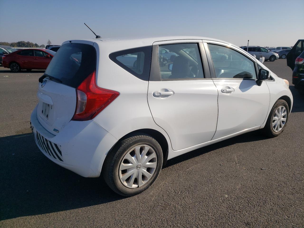 Obraz 3 z 2016 NISSAN VERSA NOTE S 2016 z VIN 3N1CE2CP3GL363170