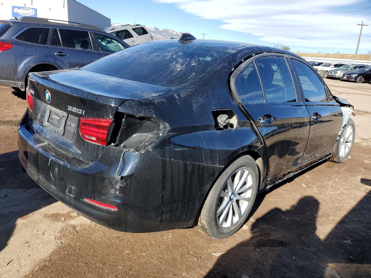 Obraz 3 z 2017 BMW 320 XI 2017 z VIN WBA8E5G36HNU44089