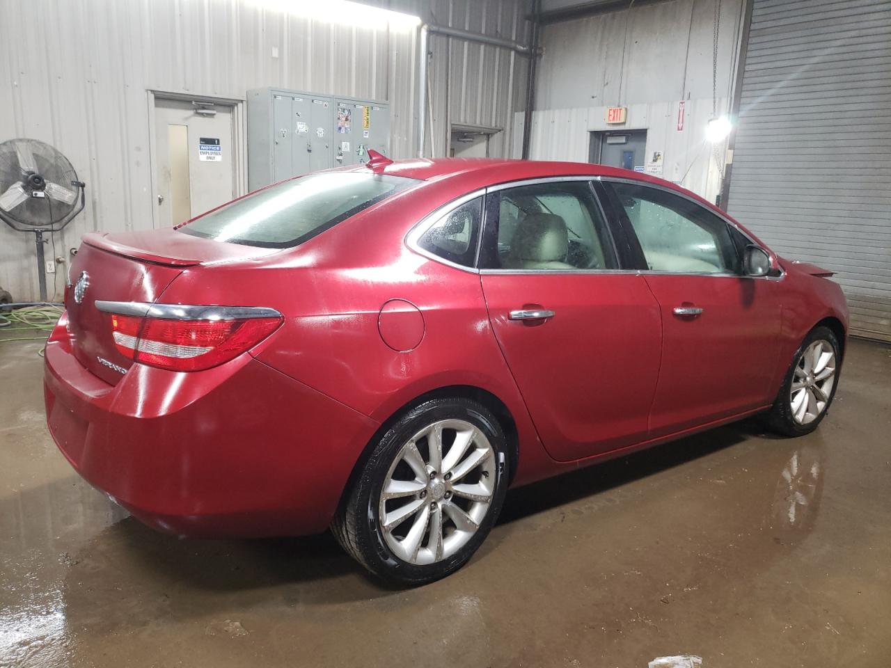 Obraz 3 z 2013 BUICK VERANO  2013 z VIN 1G4PP5SK8D4127627