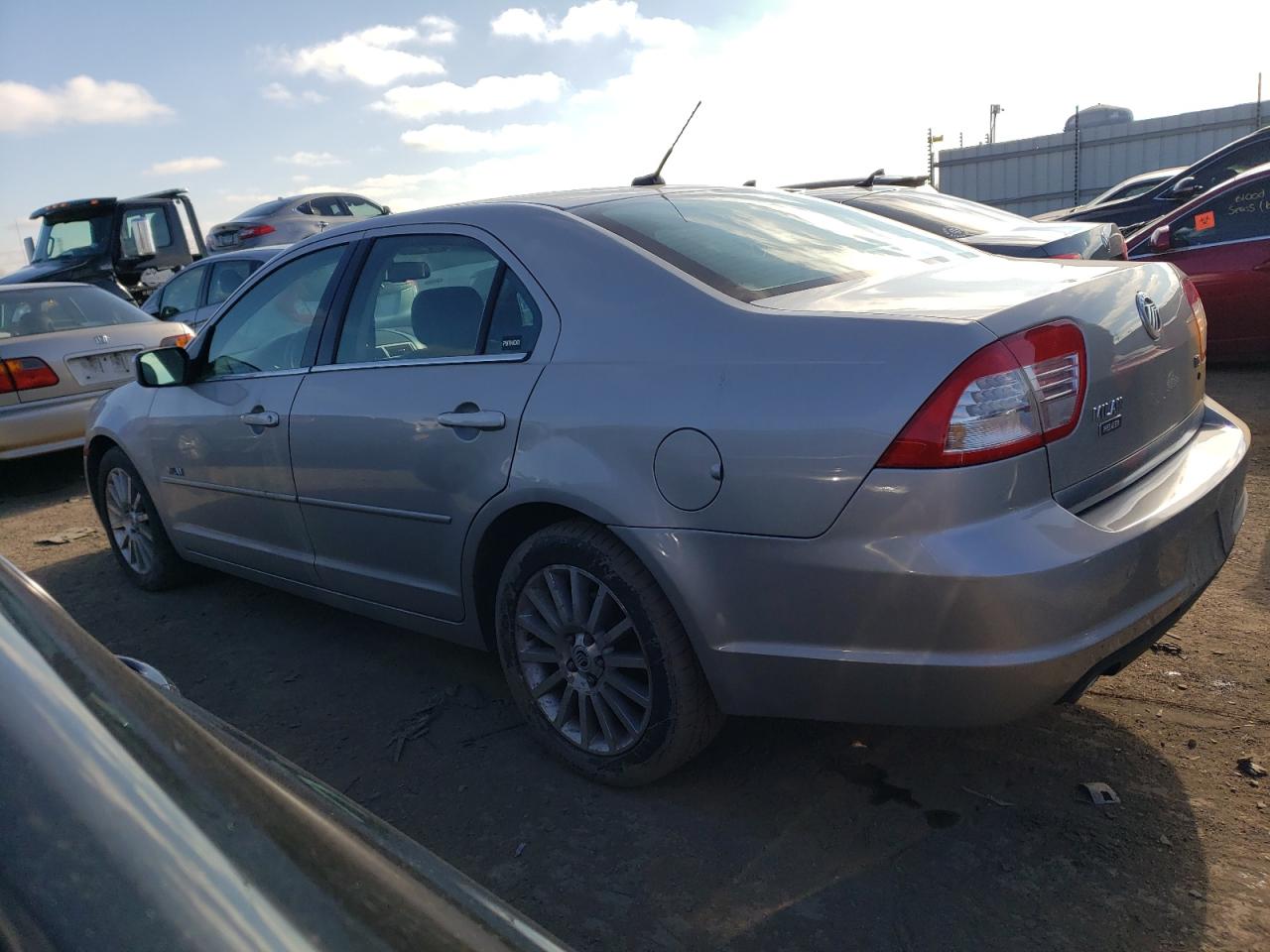 Image 2 of 2007 MERCURY MILAN PREMIER 2007 with VIN 3MEHM08147R641102