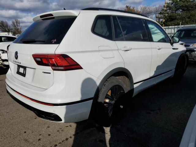 Изображение 3 2022 VOLKSWAGEN TIGUAN SE R-LINE BLACK 2022 с VIN 3VV8B7AX2NM009547