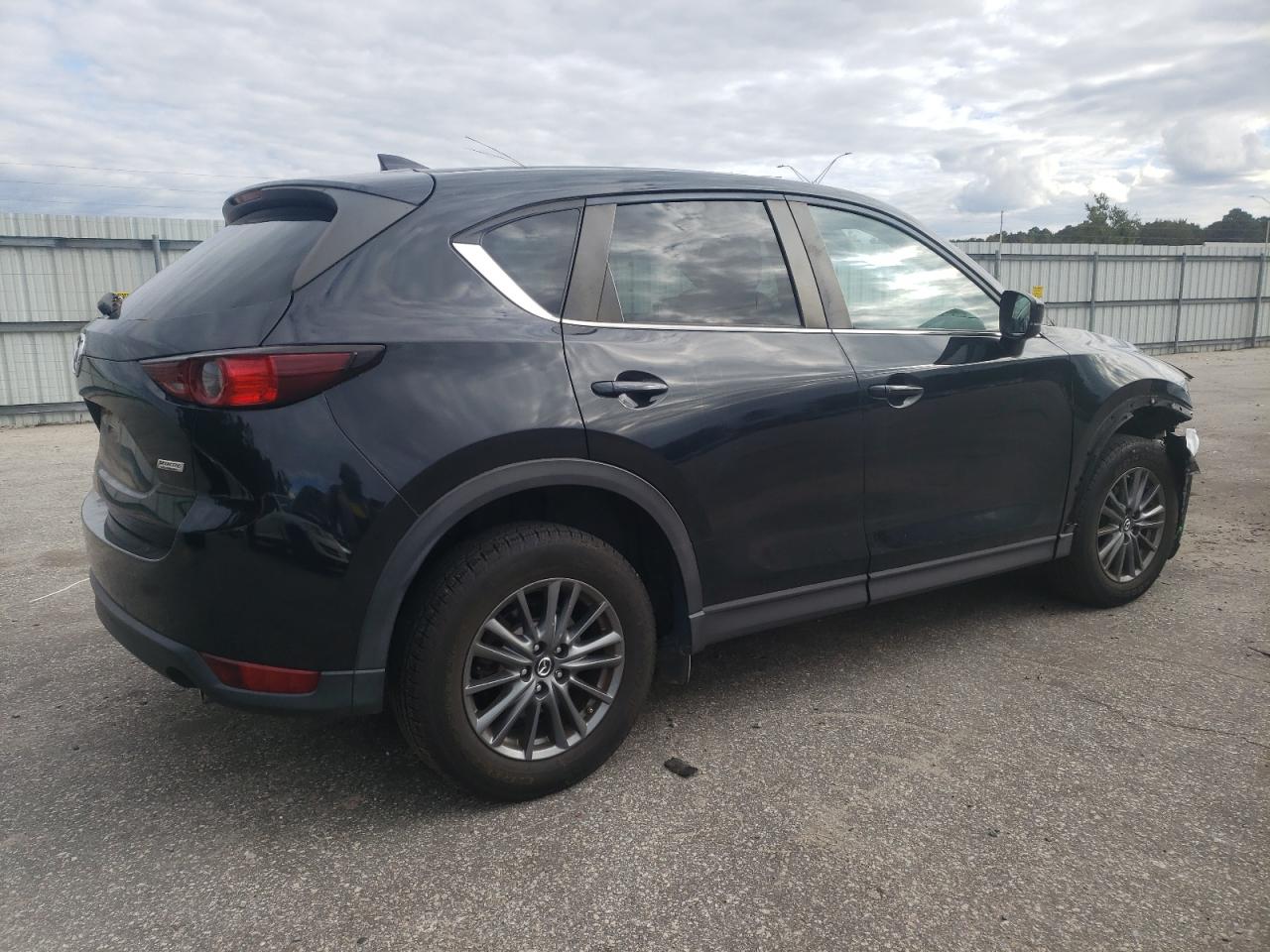 Obraz 3 z 2017 MAZDA CX-5 TOURING 2017 z VIN JM3KFBCL4H0168963