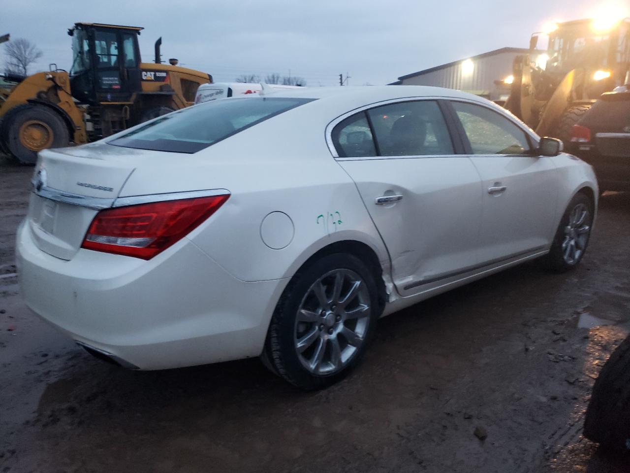Image 3 of 2014 BUICK LACROSSE PREMIUM 2014 with VIN 1G4GD5G31EF145600